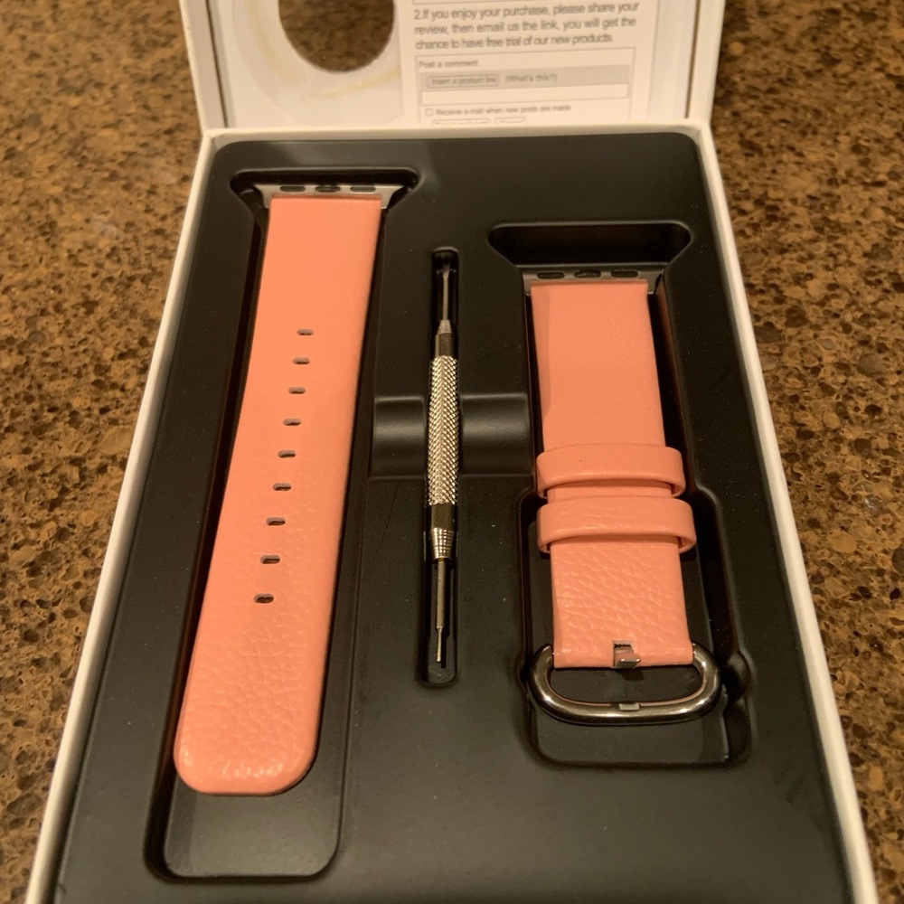⌚️HOST PICK ⌚️ NWT Apple Watch Band